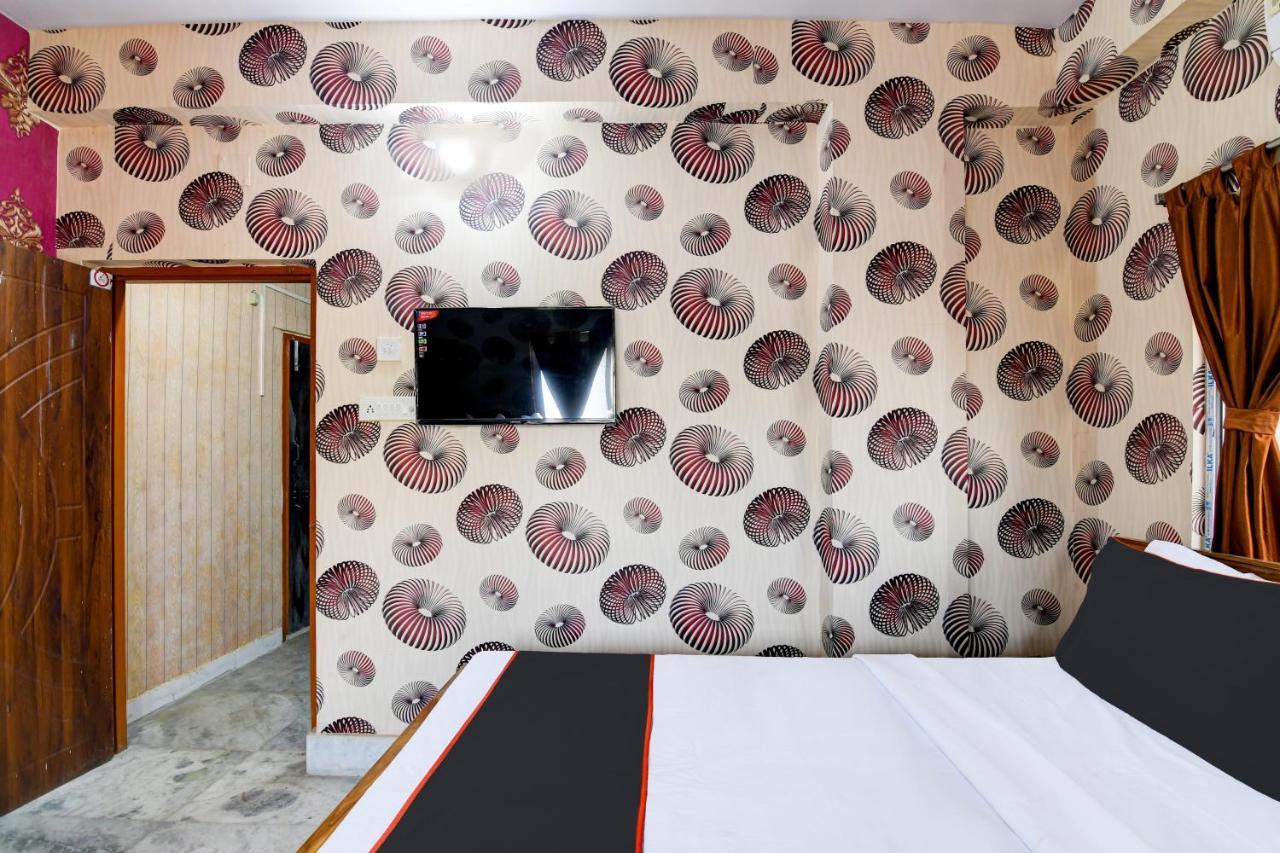 Joy Maa Tara Hotel & Restaurant 加尔各答 外观 照片
