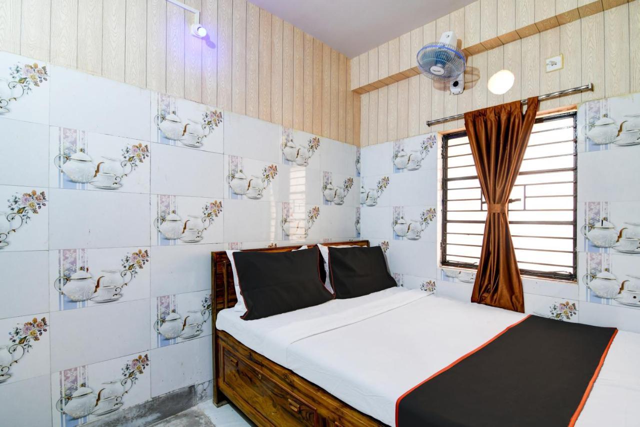 Joy Maa Tara Hotel & Restaurant 加尔各答 外观 照片